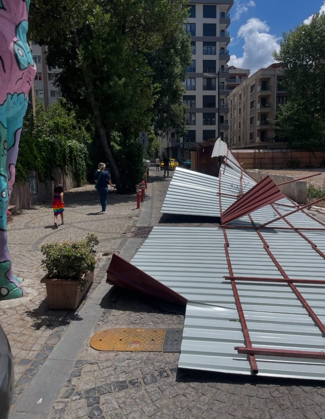 Kadıköy’de 20 Yıllık Kentsel Dönüşüm: Bitmeyen Şantiye Hayatı