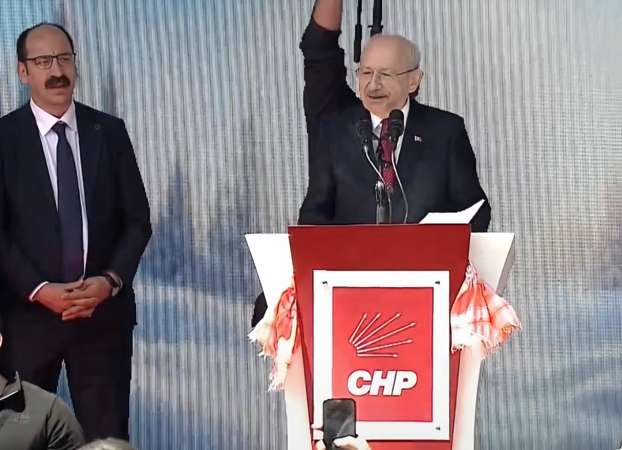    Kılıçdaroğlu, CHP'nin seçilmiş yönetimini hedef aldı: FETÖ iması