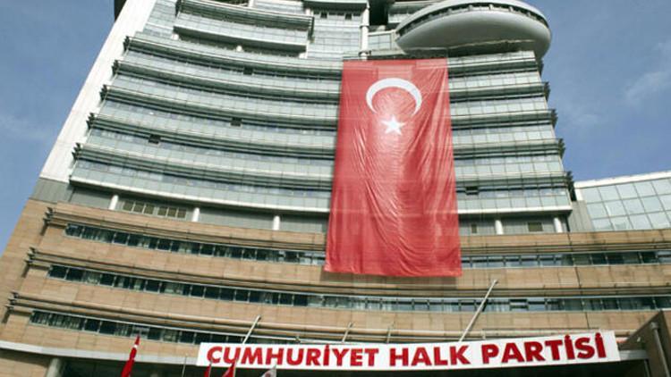 CHP’de ‘kurultay davası' ertelendi