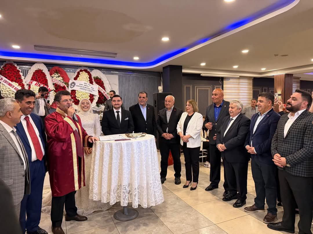 Esmeray ve Nefes Ailesinin mutlu günü