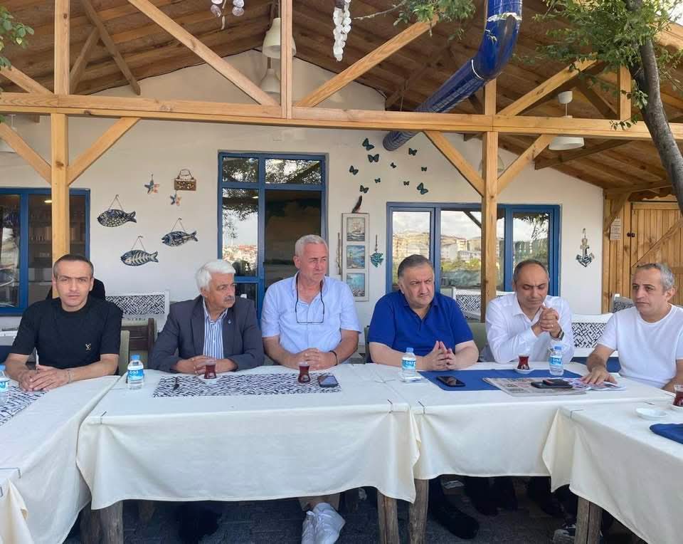 Deva Partisi Milletvekili Karal, Çekmeköy'den ônemli mesajlar verdi