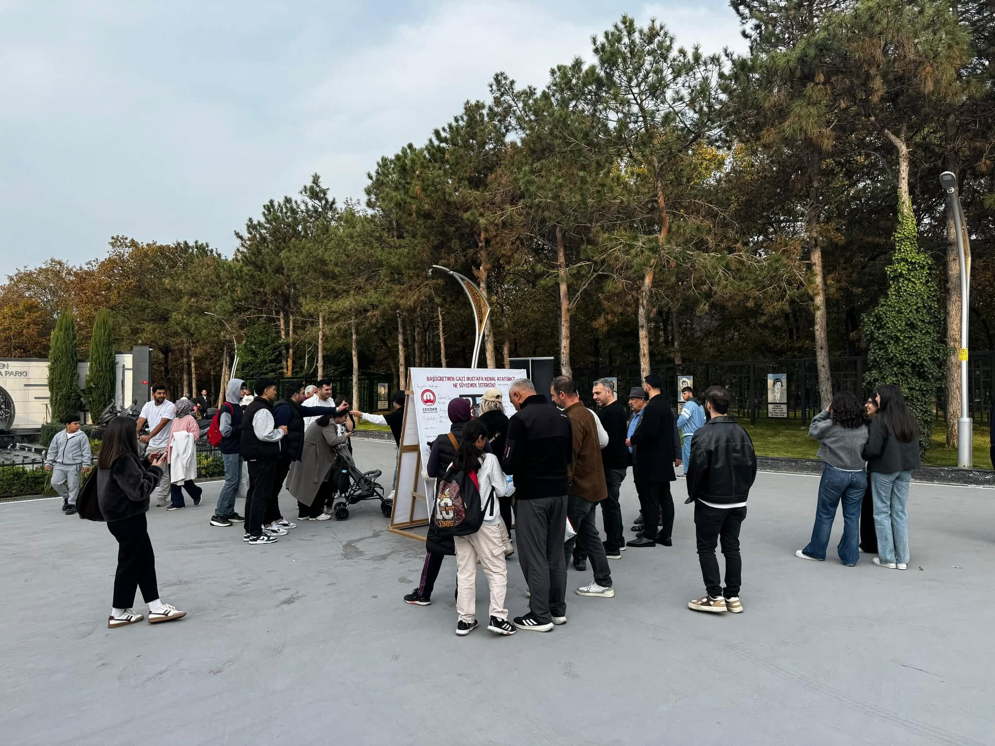 ÇEKMEKÖY ÇESİDER’DEN ANLAMLI ÖĞRETMENLER GÜNÜ ETKİNLİĞİ