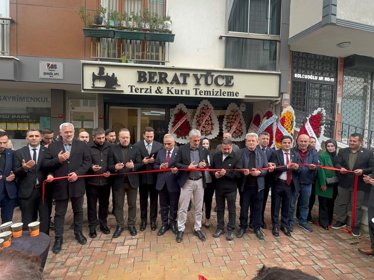  Berat Yüce Terzi ve Kuru Temizleme Çekmeköy'de Hizmete Açıldı