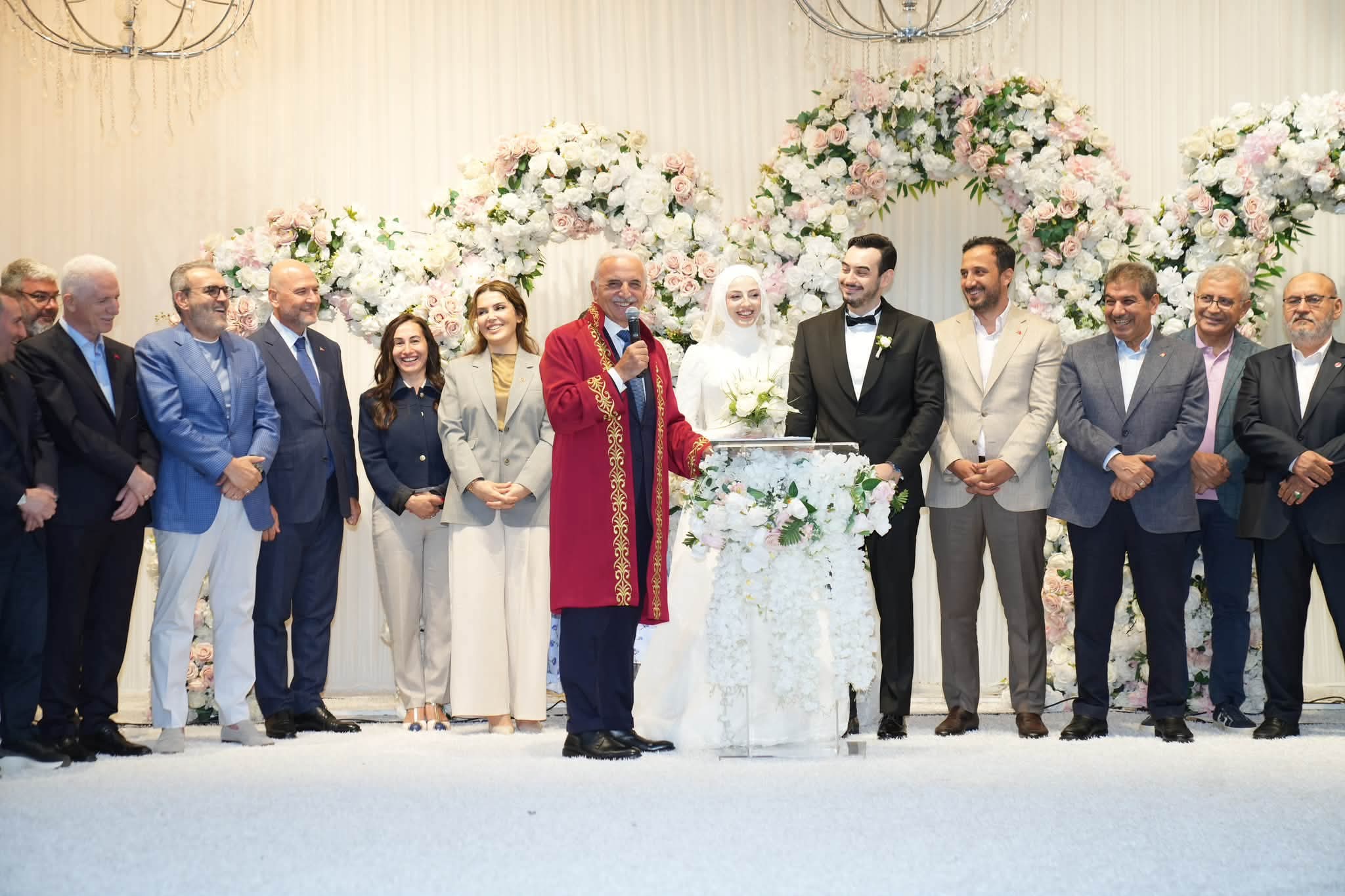Siyaset, iş dünyası, spor, STK ve bürokrasi bu düğünde buluştu: Salim Cetinkaya'nın mutlu günü