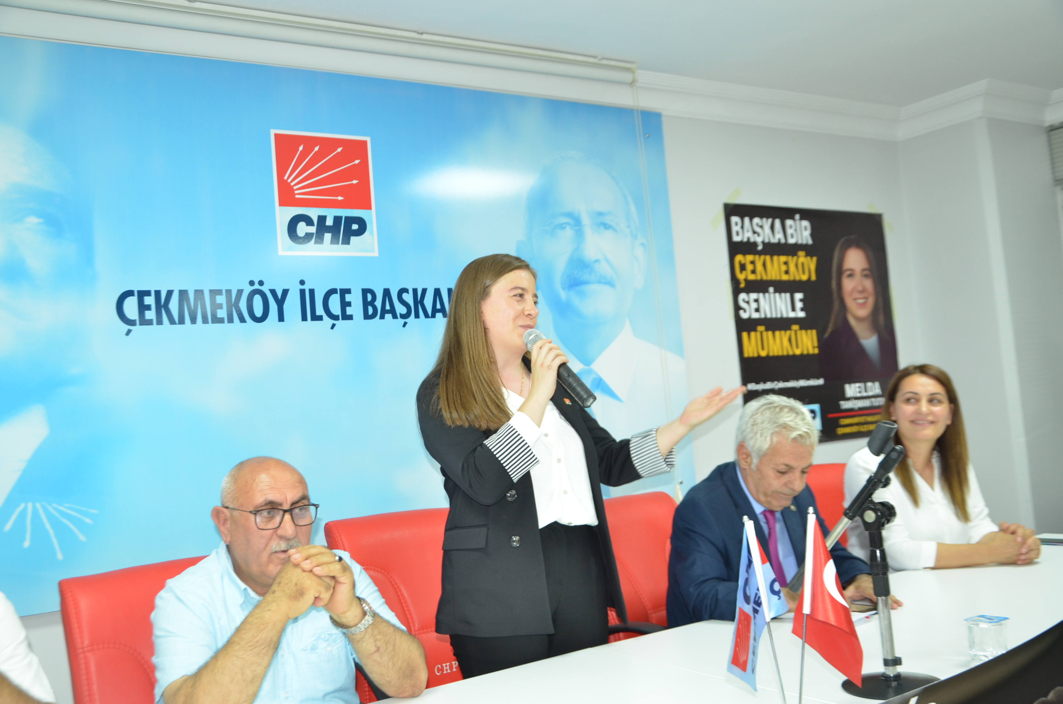 Melda Tanışman Tutan CHP İlçe Başkan adaylığını açıkladı