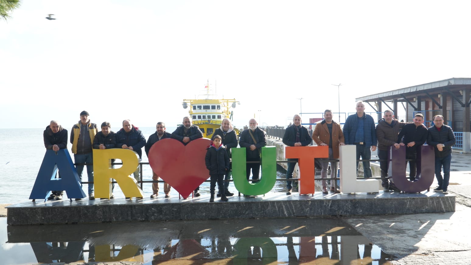 Gazeteciler Armutlu’ya Çıkarma Yaptı...