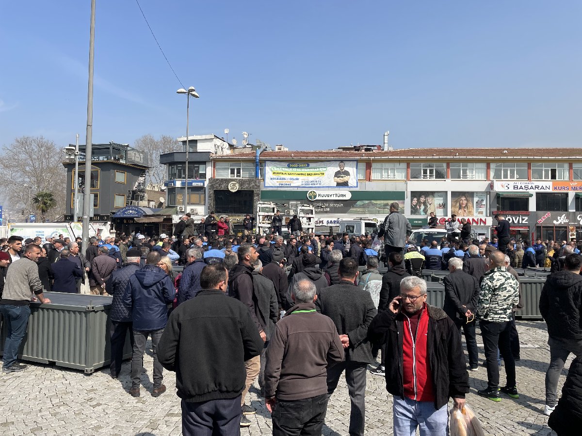 İBB zabıtaları ile Üsküdar zabıtaları karşı karşıya geldi