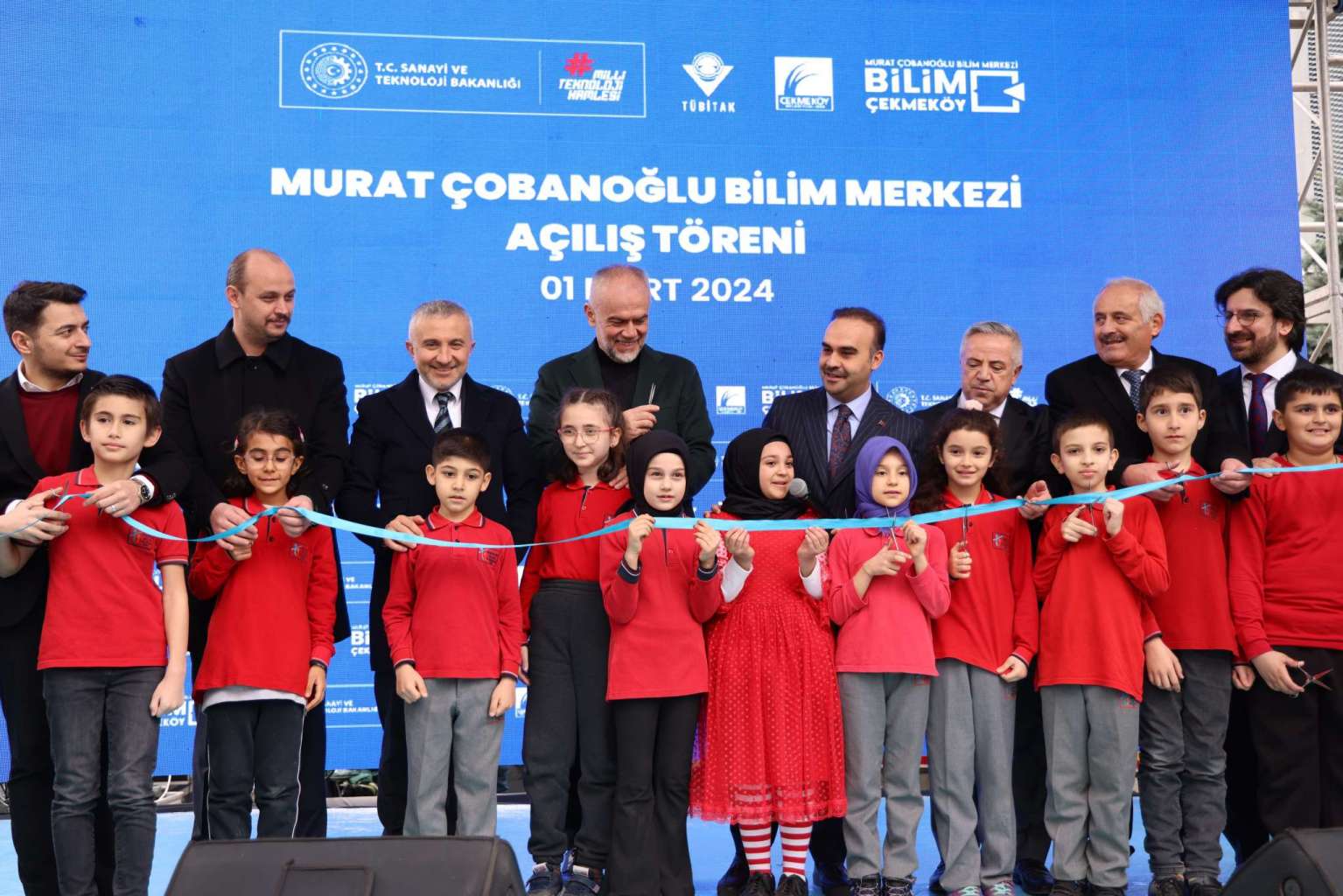 BİLİM ÇEKMEKÖY, BAKAN KACIR’IN KATILDIĞI TÖRENLE AÇILDI