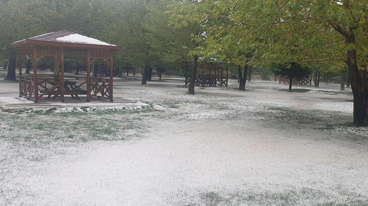 Konya'da dolu etkili oldu