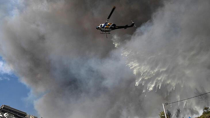 Yunanistan'da yangın söndürme helikopteri denize düştü!